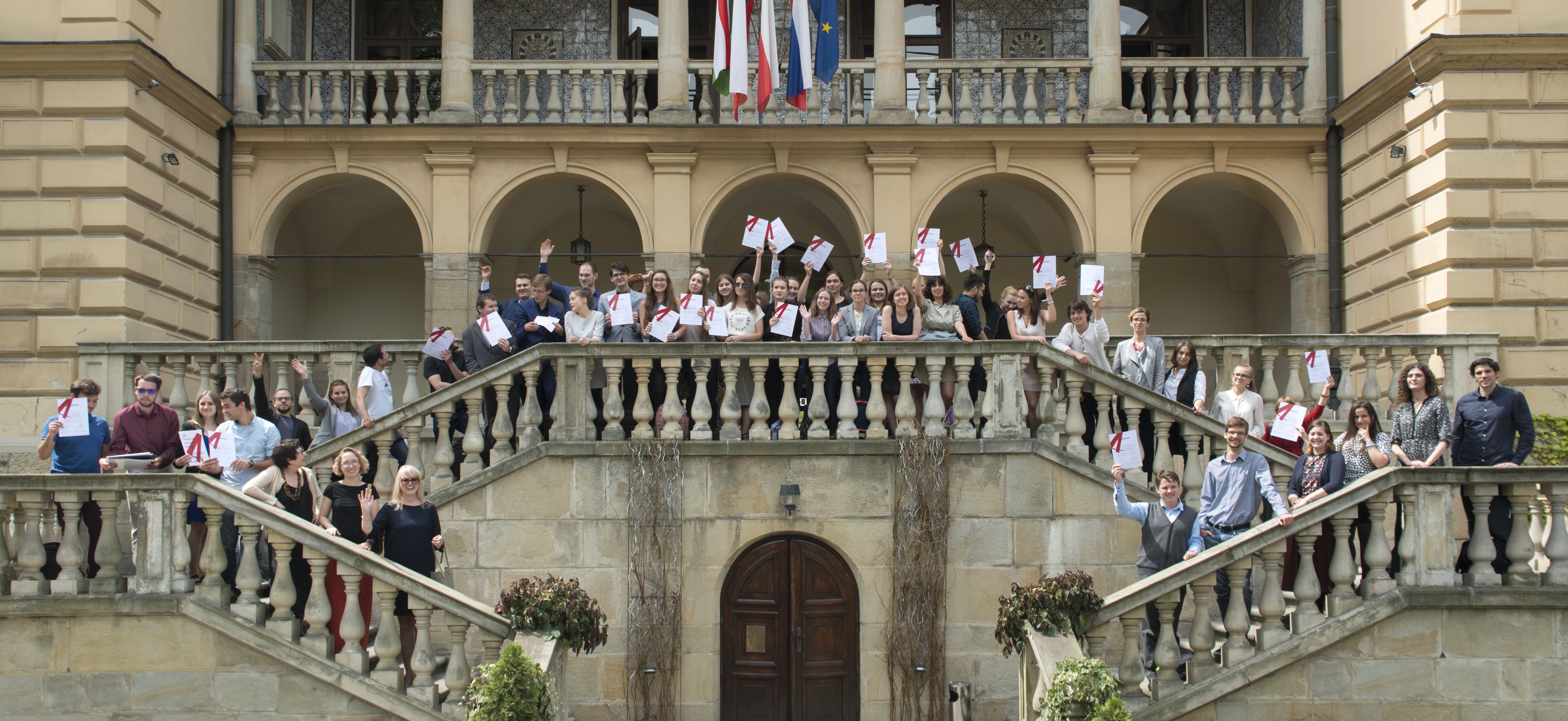 Closing session of 2017 VSS in fron of the Villa Decius closing session of 2017 VSS